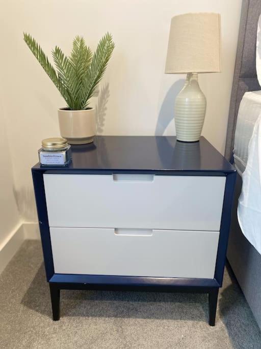 Central Manchester-1Br Apartment Free Parking-Cinema Room Экстерьер фото