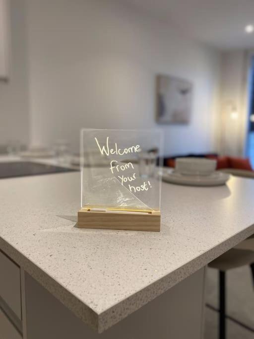 Central Manchester-1Br Apartment Free Parking-Cinema Room Экстерьер фото